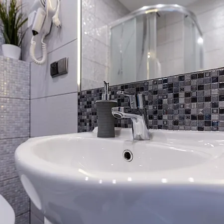 Gasienica Queen Apartament *
