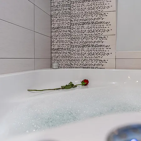 Apartman Gasienica Collection - Queen Z Jacuzzi 1 *