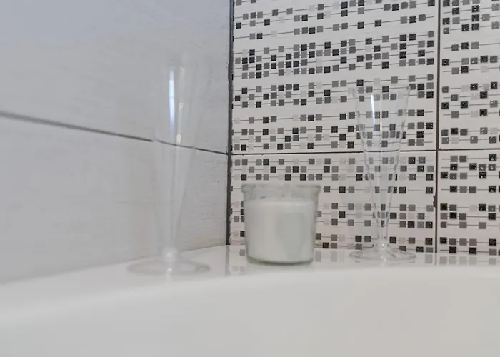 Gasienica Collection - Queen Z Jacuzzi 1 * زاكوباني